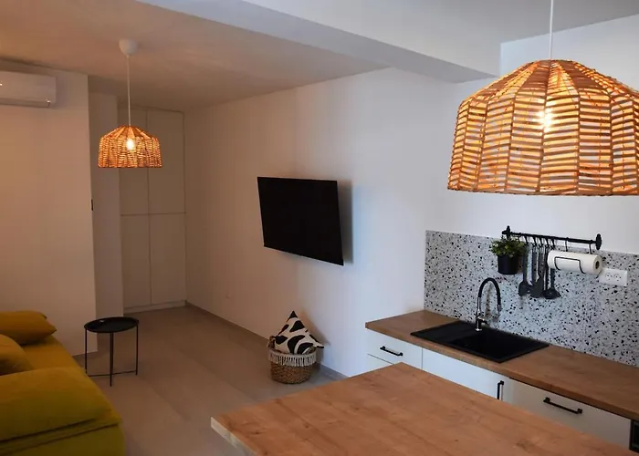 Beach Apartment Jesenice