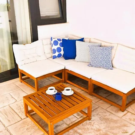 Beach Apartment * Jesenice (Split-Dalmatia)