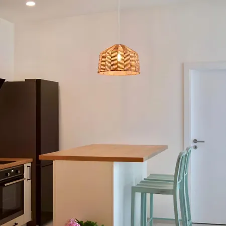 Beach Apartment * Jesenice (Split-Dalmatia)